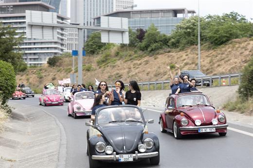 2026 - Eyüboğlu Koleji Mezuniyet Konvoyu etkinlik fotoğrafı